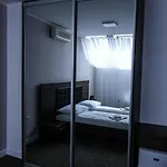 Hotel Story