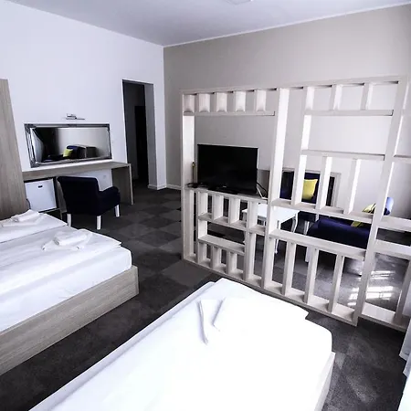 Hotel Story 4*